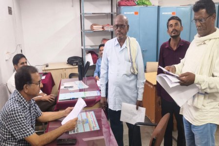 संभाग में राशन घोटाला! 7 लाख लोग लापता, 28 हजार लखपति खा रहे गरीबों का हक
