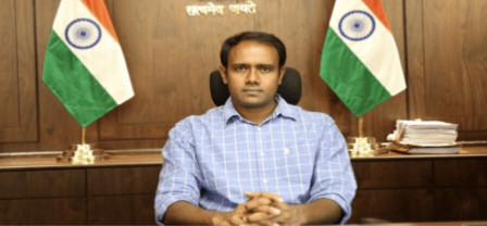 सागर कलेक्टर के खिलाफ गिरफ्तारी वारंट, किसानों की फसल बीमा राशि मामला