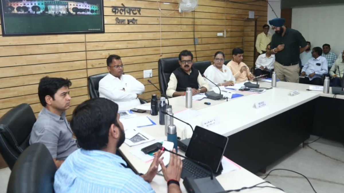 इंदौर में सड़क हादसों पर सख्ती, गड्ढों से मौत हुई तो ठेकेदार-अधिकारी पर एफआईआर