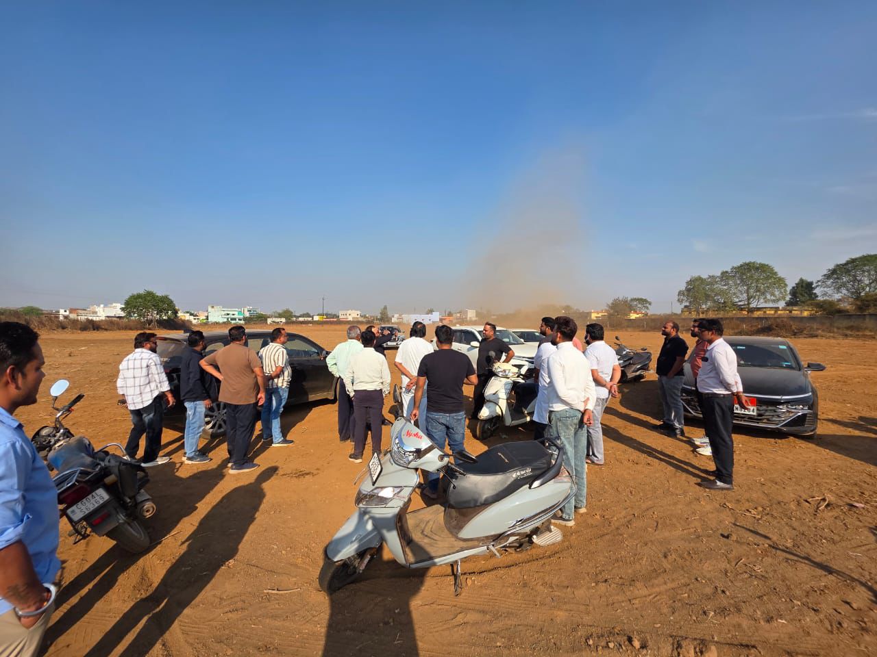 तिल्दा-नेवरा: 1.675 हेक्टेयर जमीन सिंधी समाज के नाम दर्ज, फिर भी कुछ लोग कर रहे हैं जबरन विवाद।